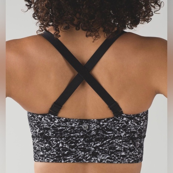 Lululemon Both Ways Bra Iced Wave White Black size 6 - Picture 3 of 8